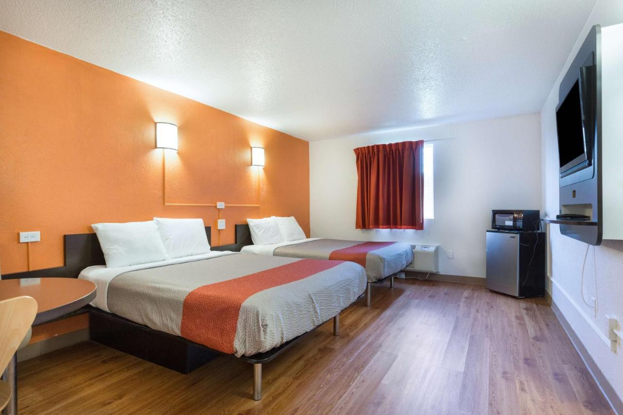 Motel 6-Lincoln, Il Eksteriør bilde